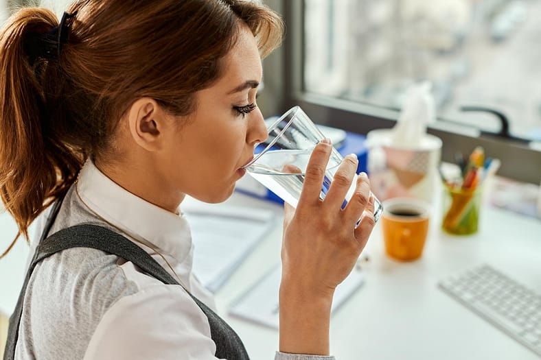Hydrating for Health: How Much Water Should You Drink Daily?